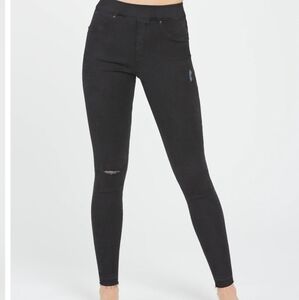 Spanx Vintage Distressed Ankle Black Skinny Jeans.,Size Small